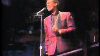 Luther Vandross Sings In Church - Change Is Gonna Come.flv