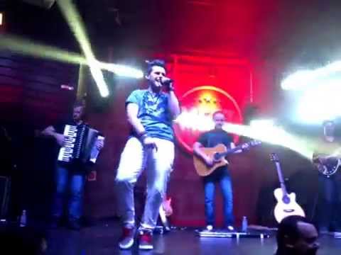 Escondidinho - Gabriel Borges