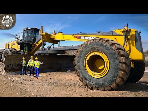 World's Largest and Most Powerful Motor Graders Ever Built - Mind Blowing
