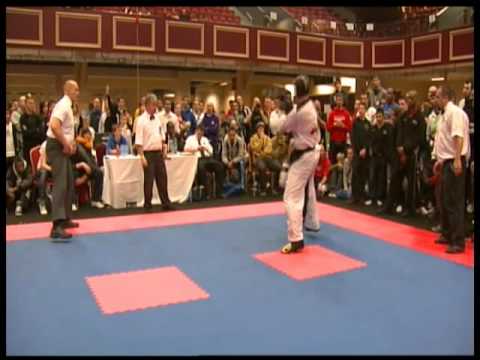 Irish Open 2010 Ross Levine v Michael "Venom" Page