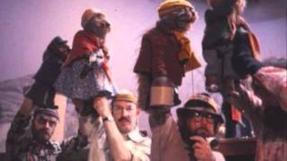 Jerry Nelson and Louise Gold - When The River Meets The Sea.wmv