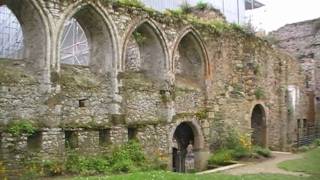 preview picture of video 'Abbey De Beauport, Paimpol, Cotes d'Armor, Brittany, France 18th April 2009 (Part 1 of 2)'