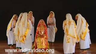 Oppana - Bringing a smile on the bride's face.