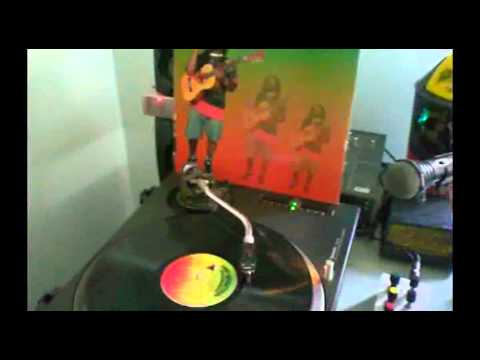 Lidj Ras Roots Lepke - Beg You A Light --- From The "Bizu Bizu Fikur" LP on Jah Mountain Fountain