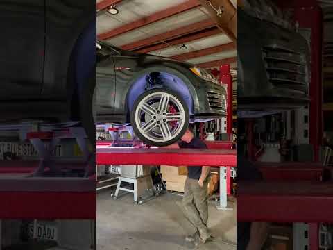 Rolling Air Jack for 4 Post Lift | Advantage Lifts