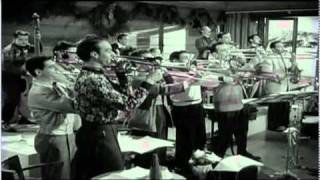 Glen Miller Band, Dorothy Dandridge &amp; the Nicholas Bros   Chattanooga Choo Choo