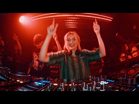 FEEZ Live @ The Vault