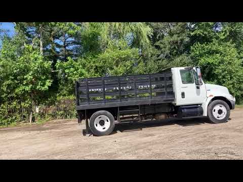GovDeals: 2009 International 4300 DurStar  S/A Flatbed Truck