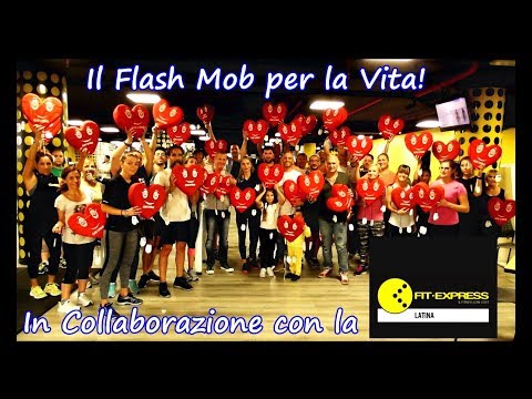 Flsh Mob per la Vita alla Fit Express Latina