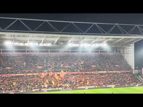 RC Lens - Paris-Saint-Germain : « Les Corons »chanté par le Stade Bollaert - 14/01/2024