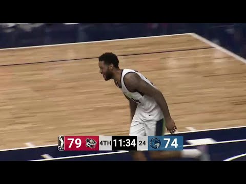 Perry Jones III rises up and throws it down
