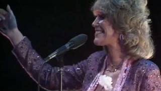 Dusty Springfield(10/11)Quiet please,there&#39;s a lady on stage