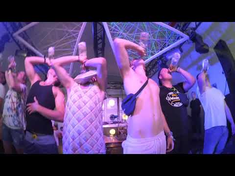 download lagu mp3 mp4 Team Rhythmusgymnastik, download lagu Team Rhythmusgymnastik gratis, unduh video klip Team Rhythmusgymnastik