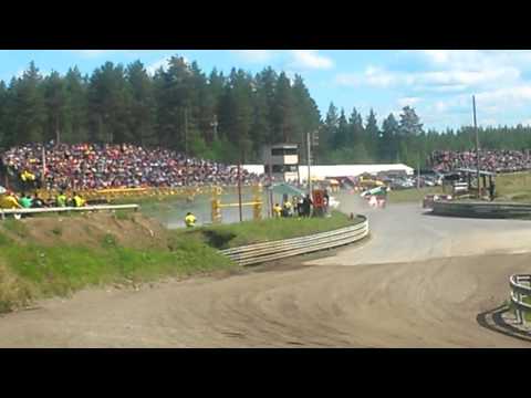 Jokkis wheelie with car and crash SM Suonenjoki Pellinen
