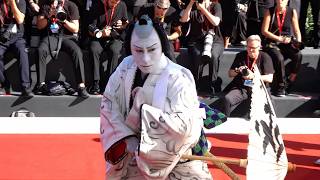 市川團十郎、歌舞伎衣装でベネチア国際映画祭に登場  “見得”披露で海外メディアを魅了　『第83回ヴェネチア国際映画祭』レッドカーペット