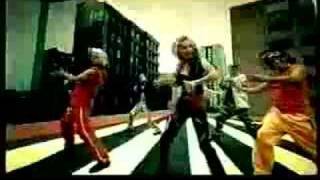 Gloria Aura - Na Na NA Video