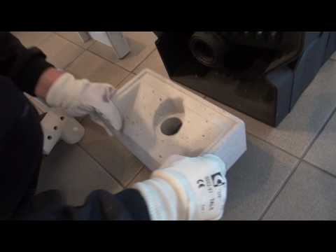 VIADRUS U32   Installation der Keramik Düse in den Kessel