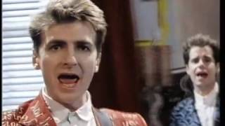 WORLD WHERE  YOU LIVE Crowded House