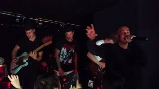 ALAZKA - EVERYTHING 17.09.2017 live @Faust Hannover