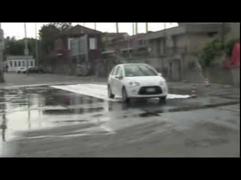 Guida sicura: a “lezione di ghiaccio”