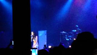 Jhene Aiko  &quot; Do Better Blues &quot; live in NYC Best Buy Theater