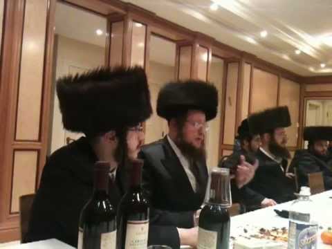 Yisoscher Gutman Chol Hamoed Kumzitz Part1/2