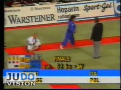 JUDO 1994 European Championships: Alessandra Giungi (ITA) - Ewa-Larysa Krause (POL)