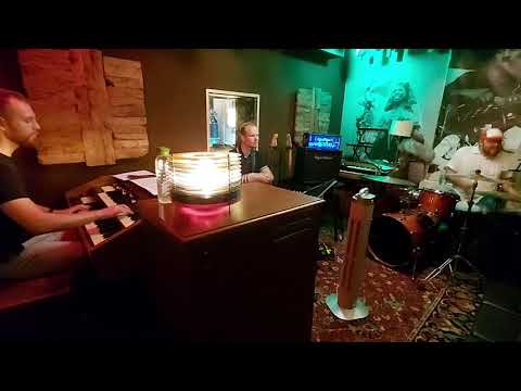 OakTree by Atis Andersons organ trio