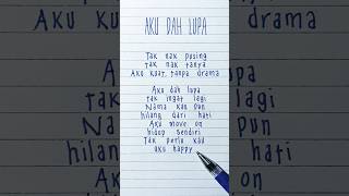 Download lagu Aku Dah Lupa · MikkyZia · Lyrics mp3