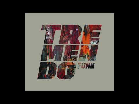 Tremendo - Grúa de día (ft. Ca7riel)