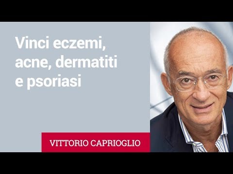 Eczema secco su un grembo Eczema di omeopatia su mani