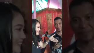 Download lagu Dilla Novera & Andra Respatih mp3