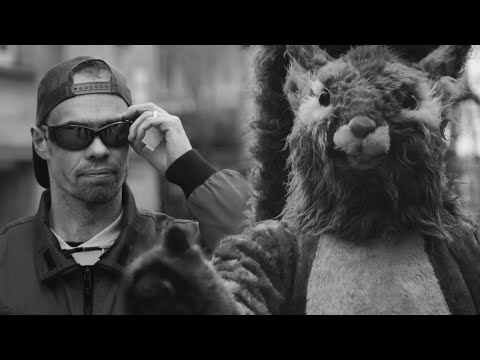 Video thumbnail for Eichhörnchenschweif