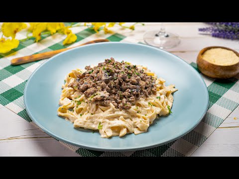 How To Make GROUND BEEF STROGANOFF WITH NOODLES...