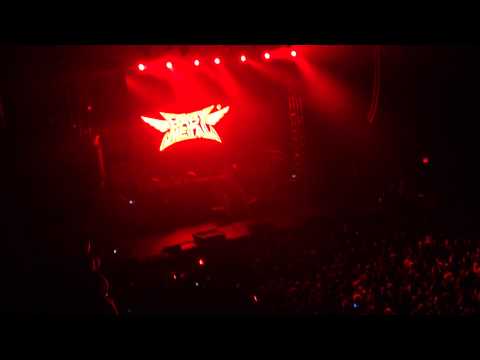 BABYMETAL ENCORE CHANT NYC