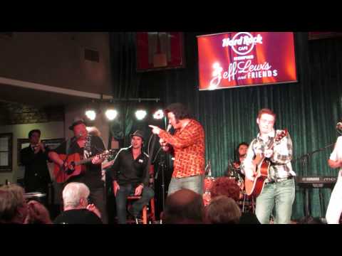 Winner of the Ultimate 2015 David Lee arrives at Jeff Lewis after party at the Hard Rock sings Promi