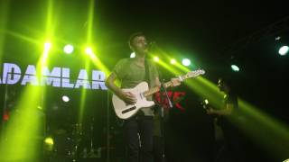 Adamlar - Aç Kapıyı Gir İçeri (live)