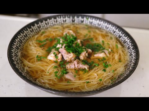 , title : '鶏の旨味を限界まで引き出した極上スープで作る【鶏にゅうめん・極】鬼簡単'