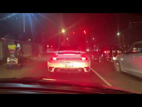 Ziggy d chemical r32 vs Porsche 911