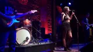 Sadie Campbell performing new song at The Roxy Launch Project Aug 28 2015