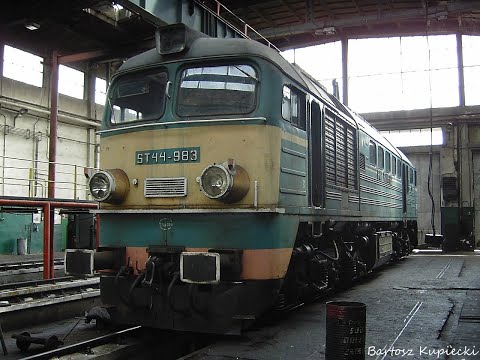 Manewry lokomotyw w lokomotywowni Czeremcha.