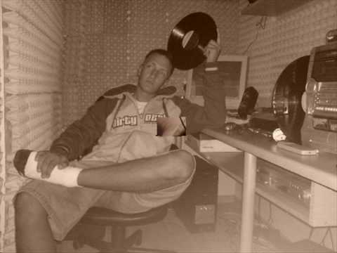 Sajde - z daleka od normy (feat.jaroNwk) Studio Sztama