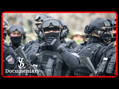 Chechen special soldiers fight for Russia
