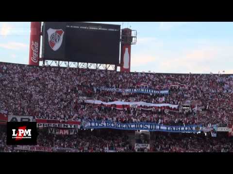 "El primer grito de la tribuna - Primer gol de Cavenaghi - River vs. Quilmes, Torneo Final 2014" Barra: Los Borrachos del Tablón • Club: River Plate • País: Argentina