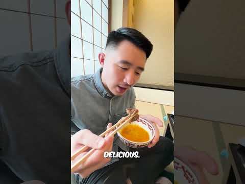 Restaurante Sukiyaki de 120 anos em Tóquio!! 🥩🫕🇯🇵
