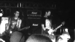 Funeral Dress - The Pogo never stops - Rebellion 2015