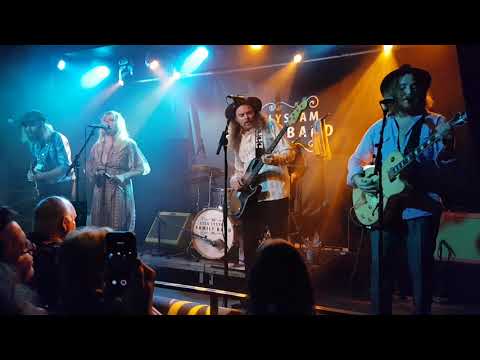 Lisa Lystam Family Band