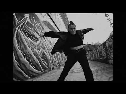 UNA BALA -SWIT EME // LAURA DALMAU FREESTYLE