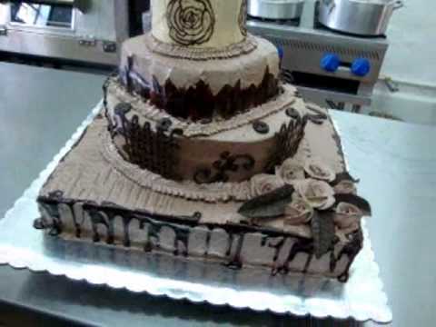 Pastel de vainilla con chocolate, exhibición.- RecetasdeLuzMa