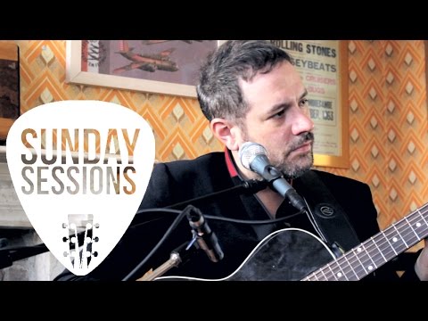 Tom Baxter - A Case of You (Joni Mitchell cover live for the Sunday Sessions)